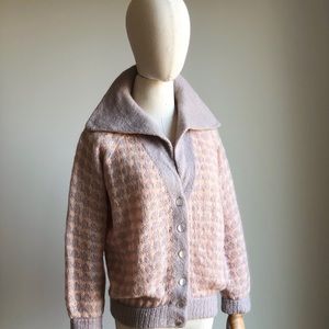 Beautiful Vintage 1970s 70s Hand-knit Mohair Cardigan Sweater